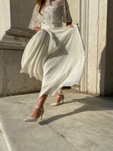 Load image into Gallery viewer, HONEY