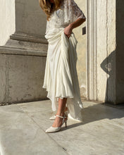 Load image into Gallery viewer, HONEY