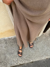 Load image into Gallery viewer, NESTI