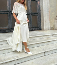 Load image into Gallery viewer, APRIL