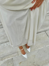 Load image into Gallery viewer, APRIL