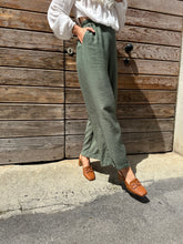 Load image into Gallery viewer, EFI