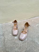 Load image into Gallery viewer, MEG