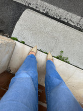 Load image into Gallery viewer, SAFIRA