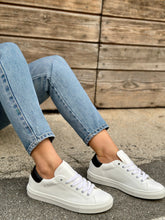 Load image into Gallery viewer, VERA