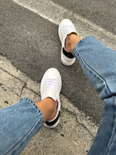 Load image into Gallery viewer, VERA