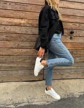 Load image into Gallery viewer, VERA