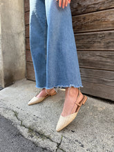 Load image into Gallery viewer, VISEA