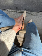 Load image into Gallery viewer, VISEA