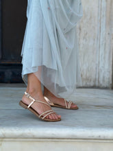 Load image into Gallery viewer, FLORA