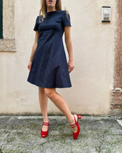 Load image into Gallery viewer, LEVIE