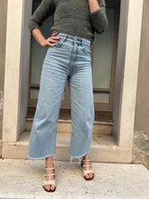 Load image into Gallery viewer, MATI