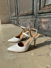 Load image into Gallery viewer, PERL