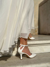 Load image into Gallery viewer, PETAL