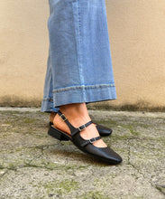 Load image into Gallery viewer, TITIA