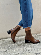 Load image into Gallery viewer, ALIA