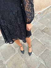 Load image into Gallery viewer, APRIL