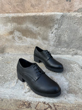 Load image into Gallery viewer, BET