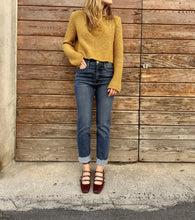 Load image into Gallery viewer, BETH