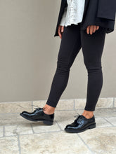 Load image into Gallery viewer, CLASSY