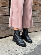 Load image into Gallery viewer, KLESTA