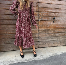 Load image into Gallery viewer, MEGGY