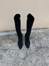 Load image into Gallery viewer, NIA