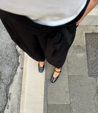 Load image into Gallery viewer, BECCA