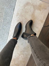 Load image into Gallery viewer, EMI