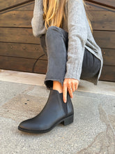 Load image into Gallery viewer, EMI