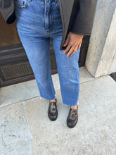 Load image into Gallery viewer, ESTEL