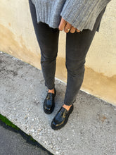 Load image into Gallery viewer, VIAGO