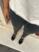 Load image into Gallery viewer, DRESDA