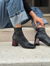 Load image into Gallery viewer, NESSA