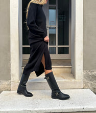 Load image into Gallery viewer, OLIVER