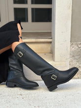 Load image into Gallery viewer, OLIVER