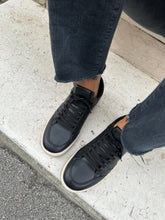 Load image into Gallery viewer, VERTIGO