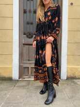 Load image into Gallery viewer, VSI BLER Stivali con tacco vegan neri gambale elasticizzato zip made in Italy