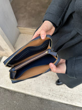 Load image into Gallery viewer, LANDI