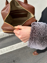 Load image into Gallery viewer, TERRI