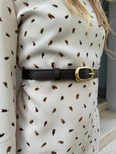 Load image into Gallery viewer, VSI TRINITY Cintura vegan marrone scuro mela fibbia oro ovale allungata artigianale Made in Italy