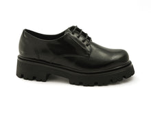 Load image into Gallery viewer, TECLA