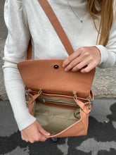 Load image into Gallery viewer, BRITTANY