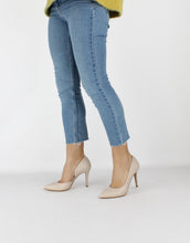 Load image into Gallery viewer, ERA