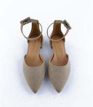 Load image into Gallery viewer, JUNE