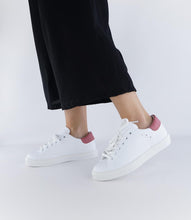 Load image into Gallery viewer, VERA