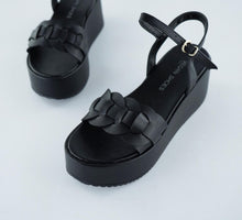 Load image into Gallery viewer, AVA