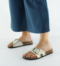 Load image into Gallery viewer, BIBI