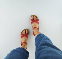 Load image into Gallery viewer, CAMI