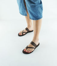 Load image into Gallery viewer, KISA